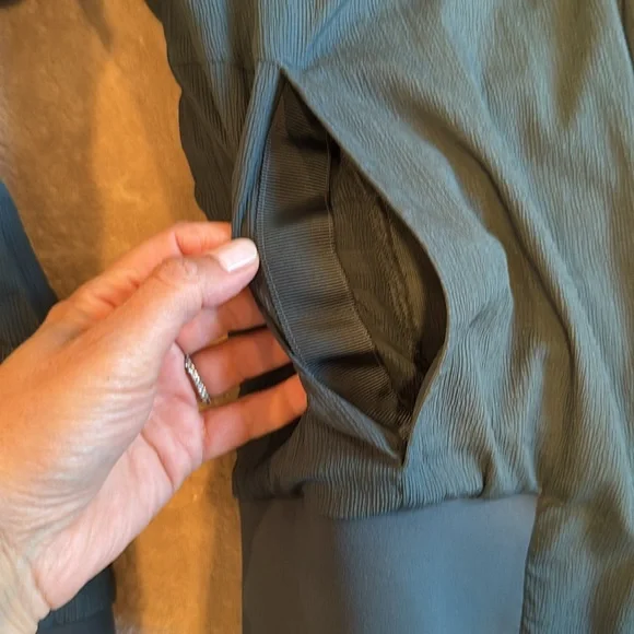 Lululemon Non-Stop Bomber Reversible emerald 6 - Picture 5 of 9